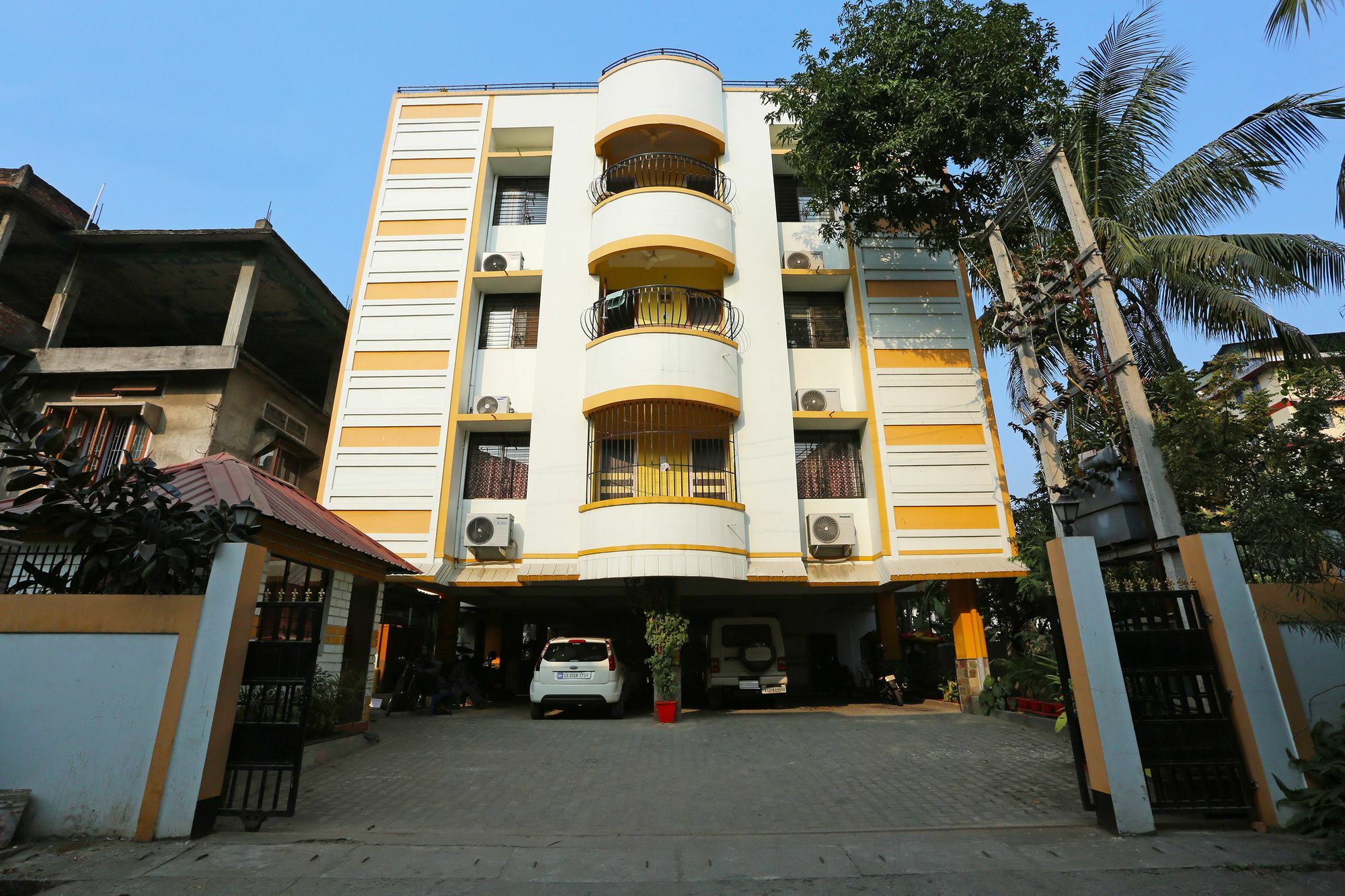 גווהטי Treebo Umal Homestay Ganeshguri מראה חיצוני תמונה