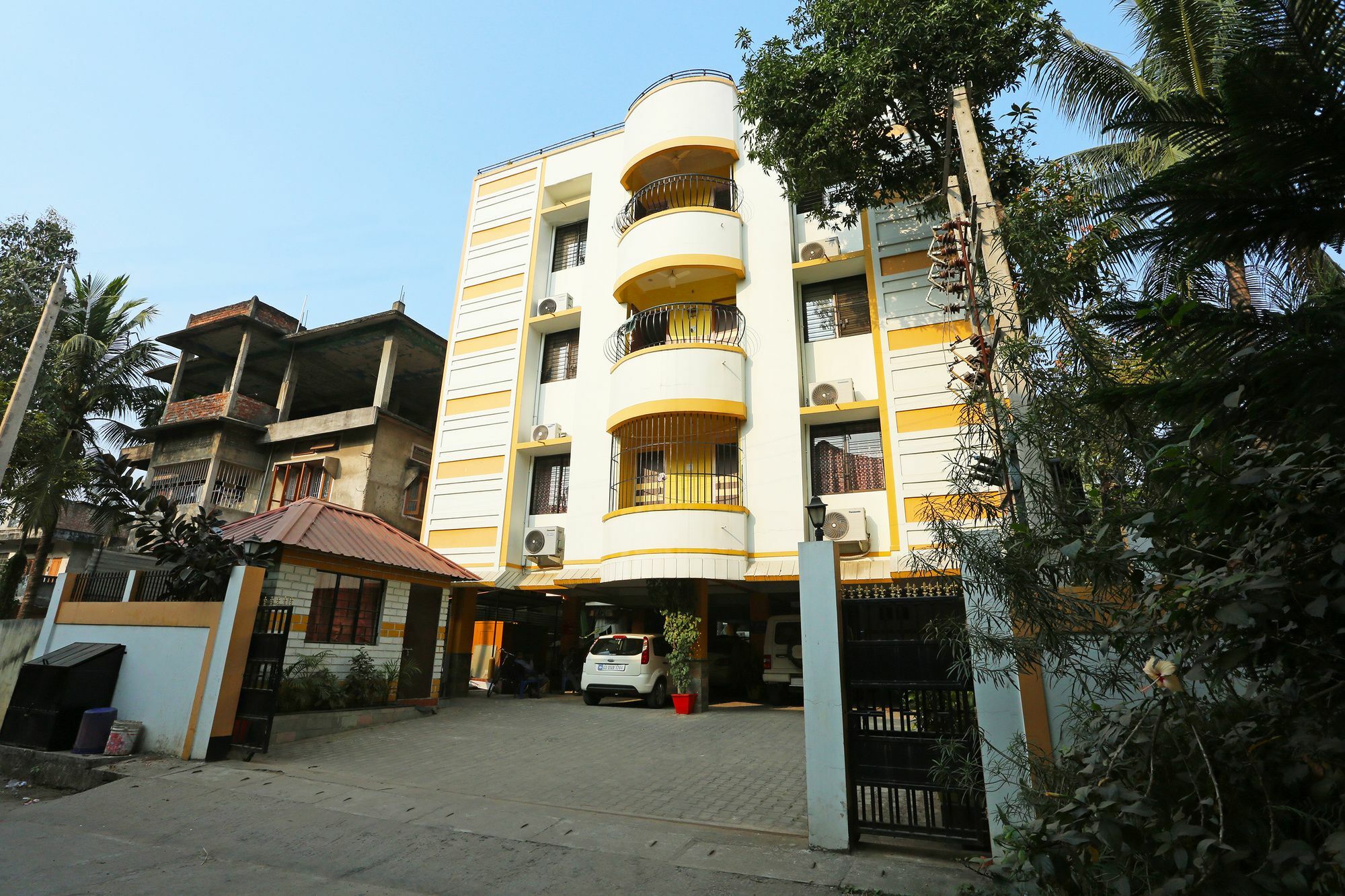גווהטי Treebo Umal Homestay Ganeshguri מראה חיצוני תמונה